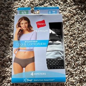 Hanes Microfiber Cool & Comfortable Hipsters